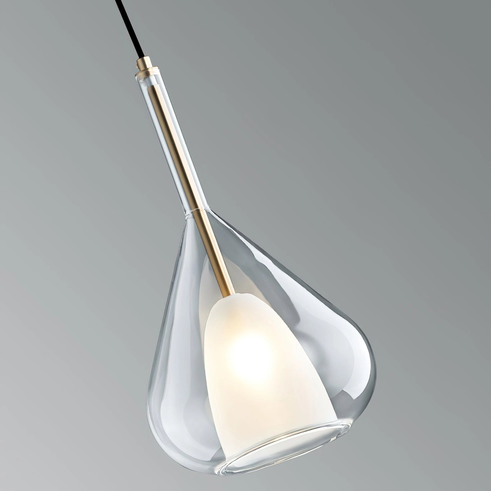Nordic style pendant lamp with clear raindrop design and starlight effect, featuring a conical glass shade and metal accents.